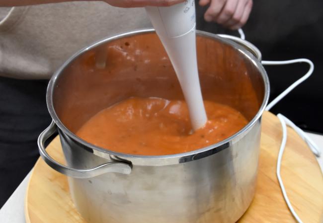 mixer in broodsoep